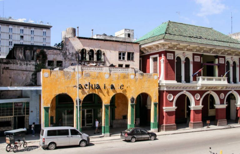 arched buildings in Havana