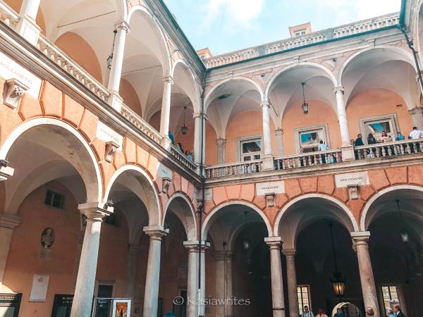palazzo courtyard visit Genoa