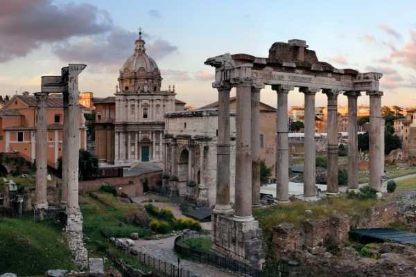 ruins of the Roman forum in Rome